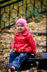 Осенняя прогулка по Тверицкой набережной. Дочь Настенька